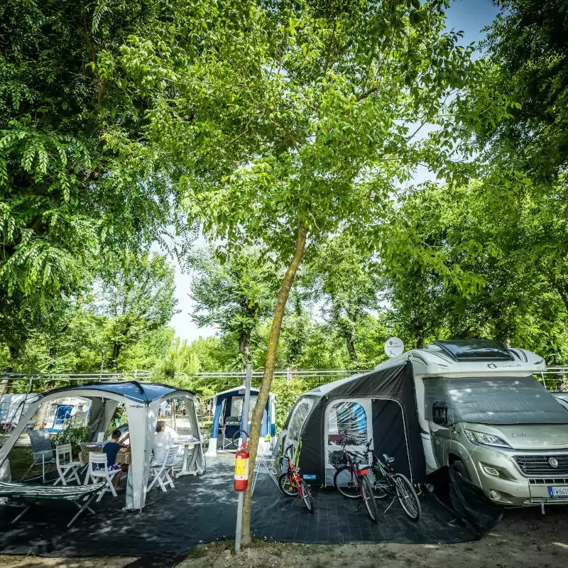 villaggio-san-francesco-camping-2 Piazzole per campeggio al Centro Vacanze Villaggio San Francesco a Caorle