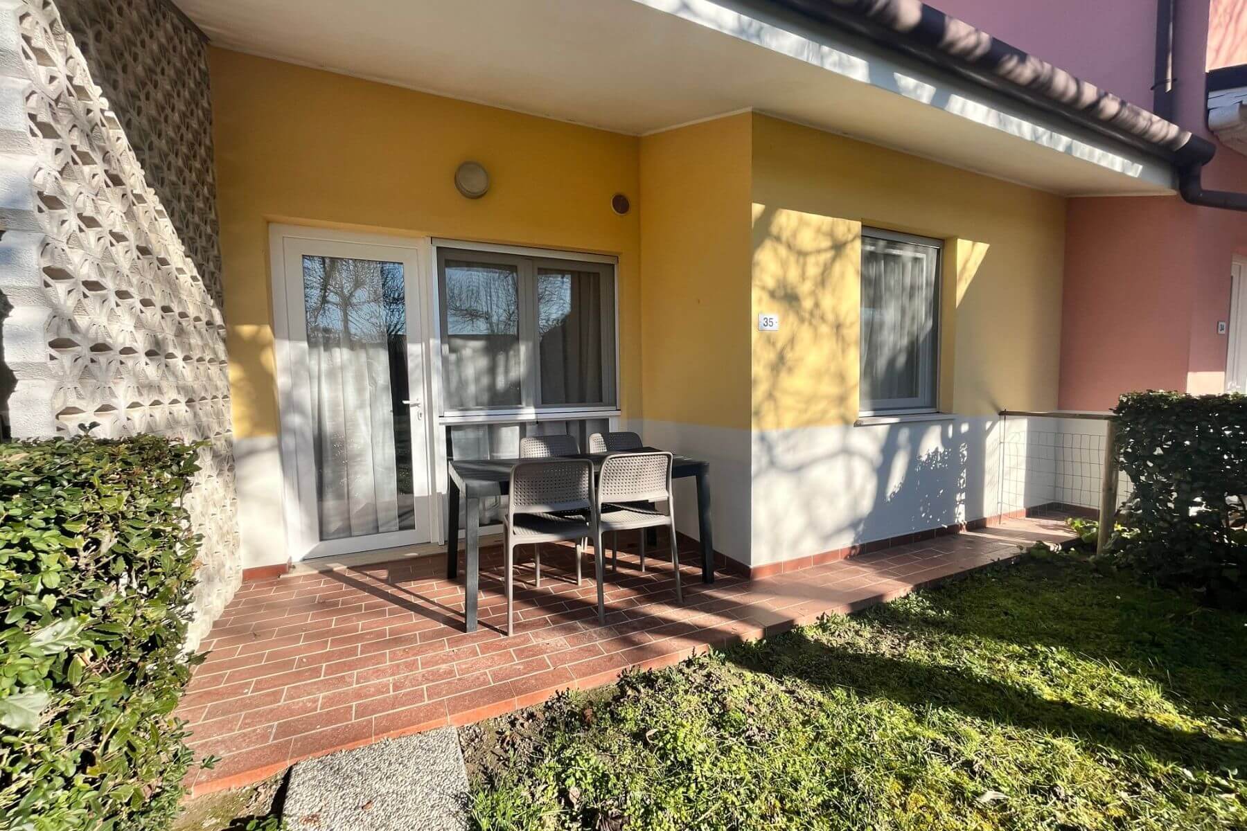 Apartment_Comfort_Pet_tavolo_esterno_Villaggio_San_Francesco