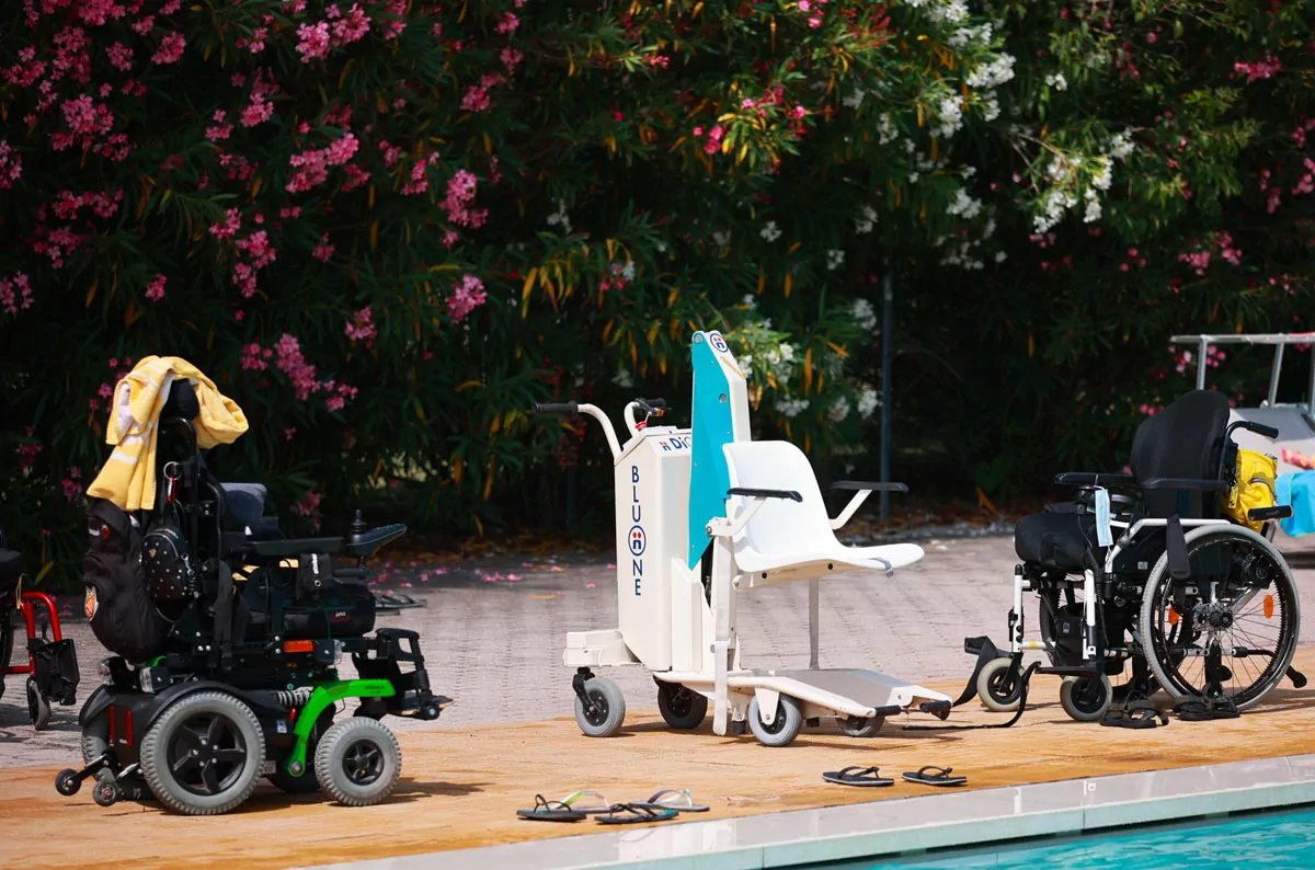 Piscina attrezzata e accessibile per disabili al villaggio San Francesco