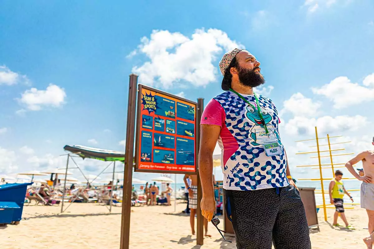 animazione in spiaggia al villaggio san francesco