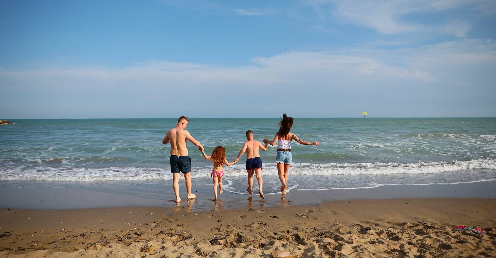 Vita in spiaggia al villaggio san francesco