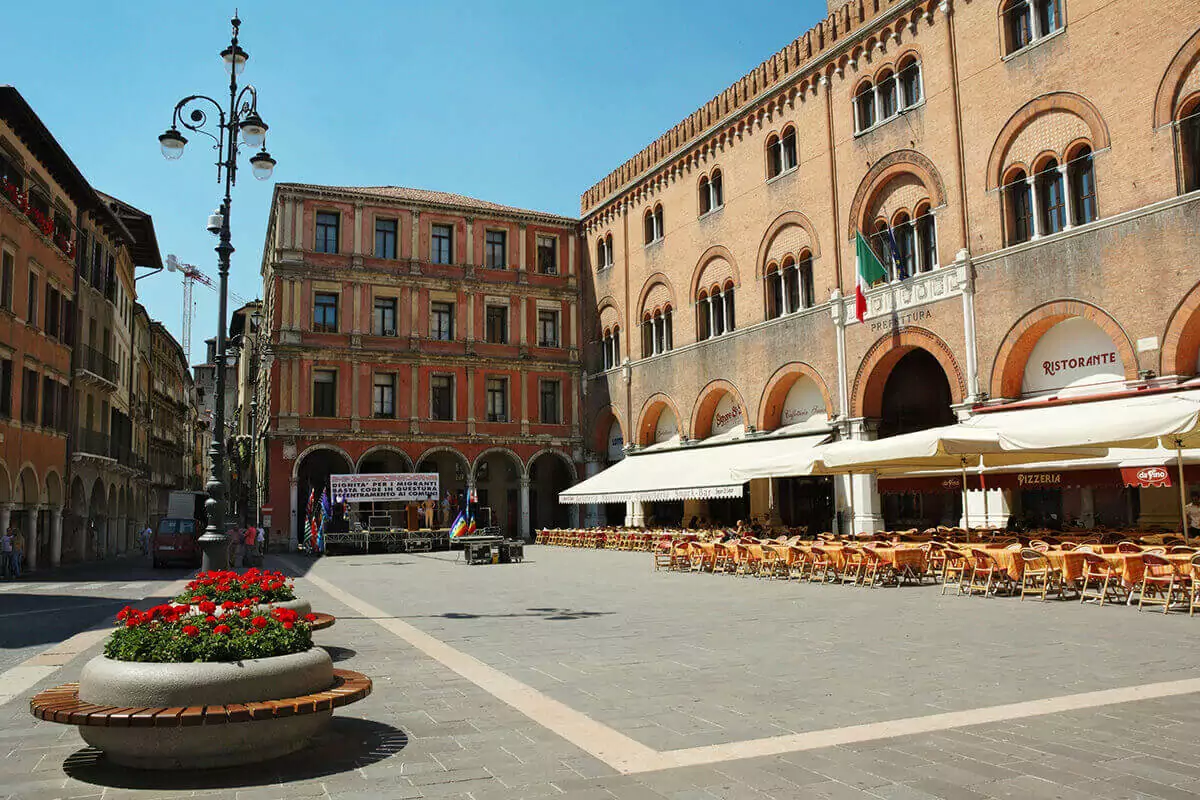 piazza dei signori a treviso